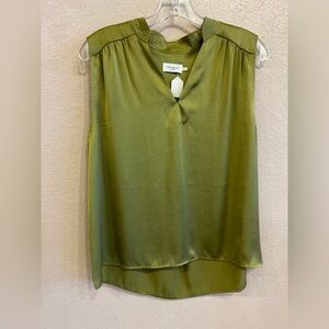 The Reset R Label Green Satin Sleeveless Blouse Size Medium